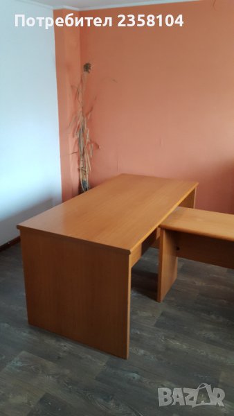 Офис обзавеждане - бюра и шкафове, снимка 1