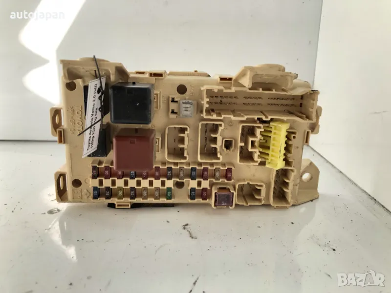 Бушониера  Toyota Avensis Verso 2.0 D 116hp 1CD  , снимка 1