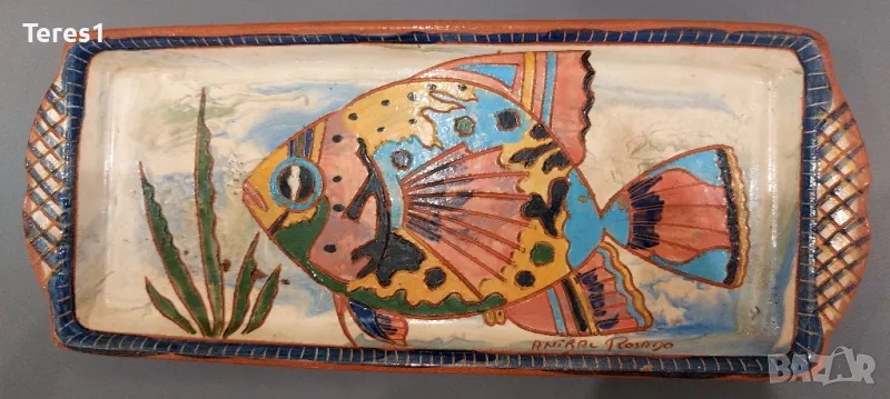 Поднос, чиния керамика. Анибал Росадо. Португалски известен грънчар и художник., снимка 1
