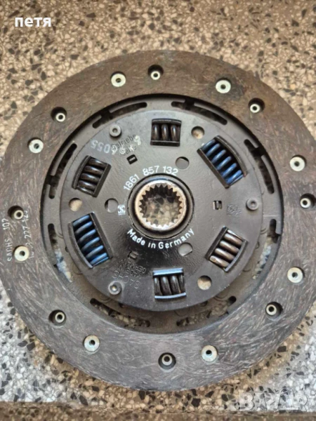 Нов феродов диск за Форд сиера, Скорпио и Транзит, снимка 1