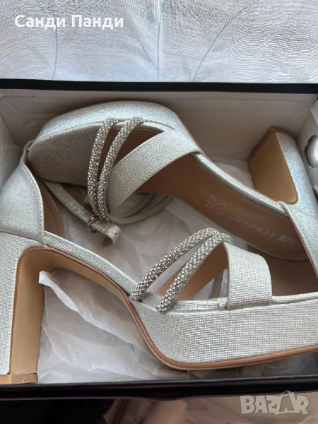 Сребристи обувки с дебел ток/ 37 номер, снимка 1