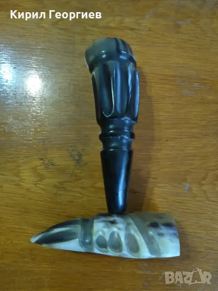 Ваза от ръчно издълбан рог, снимка 1