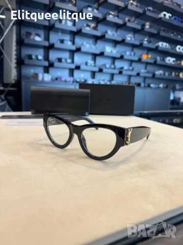 очила с черен обикновен калъф и Ув защита ysl saint laurent , снимка 2 - Слънчеви и диоптрични очила - 52259789