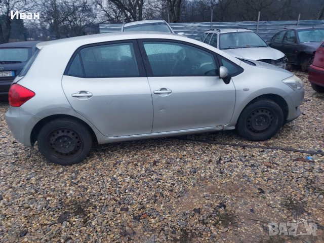 Toyota Auris 1.6 vvti на части, снимка 2 - Автомобили и джипове - 39001283
