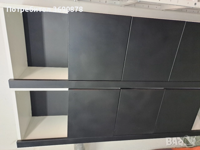 Етажерки 2бр. и TV шкафче на колелца