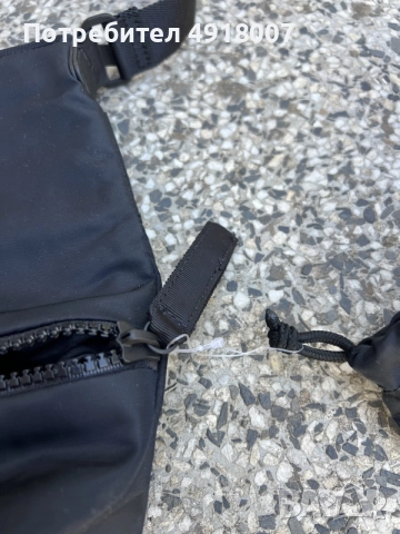 чисто нова спортна чанта Lululemon, снимка 3 - Чанти - 55961718
