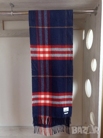 Дамски шал Burberry .Оригинален