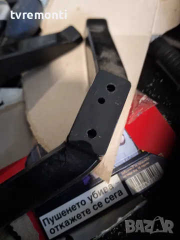 крачета оригинална стойка телевизор STAR LIGHT модел 32DM6500, снимка 2 - Стойки, 3D очила, аксесоари - 50228669