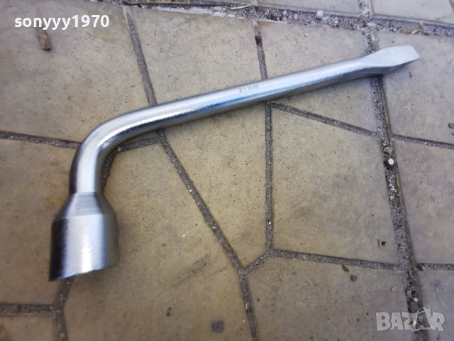 КЛЮЧ 21ММ ЗА ГУМИ 1203260832