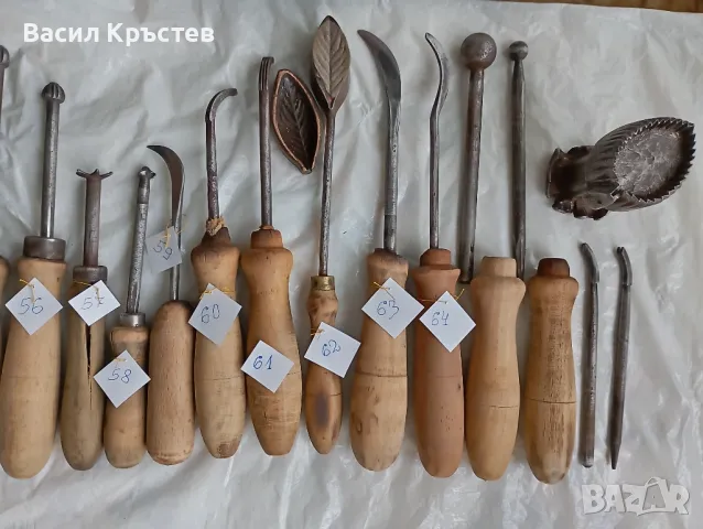 Инструменти и Ролка фина хартия за изработка на Сватбени цветя, Стар куфар, снимка 8 - Други ценни предмети - 38811930