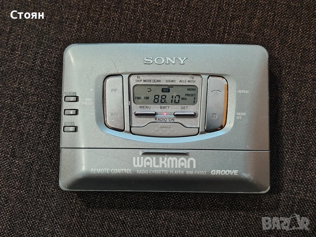Касетофон, уокмен, walkman Sony wm fx553, снимка 2 - Ресийвъри, усилватели, смесителни пултове - 53209393