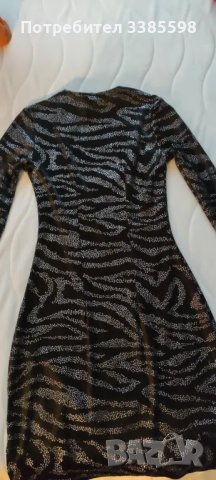 Черна рокля на HM, снимка 2 - Рокли - 49425010