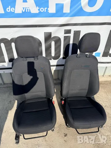 Предни седалки от Hyundai I20 1.2I