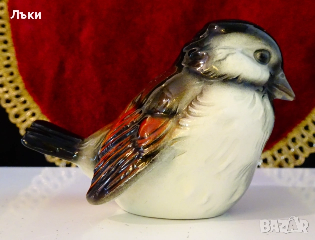 Порцеланова фигура Зидарка,Goebel. 