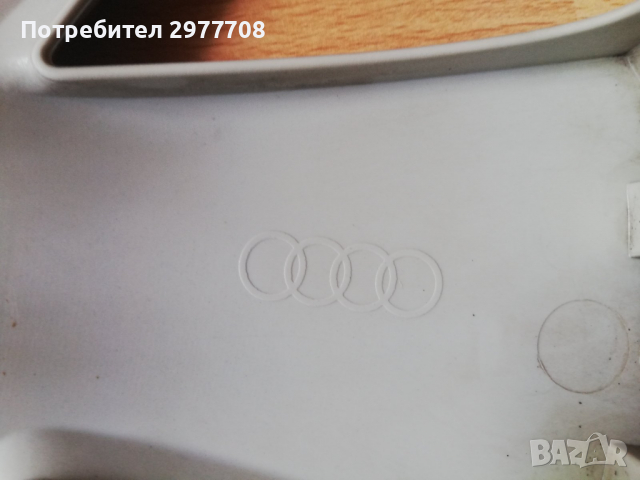 Оригинални тасове за Audi 16", снимка 2 - Аксесоари и консумативи - 36443229