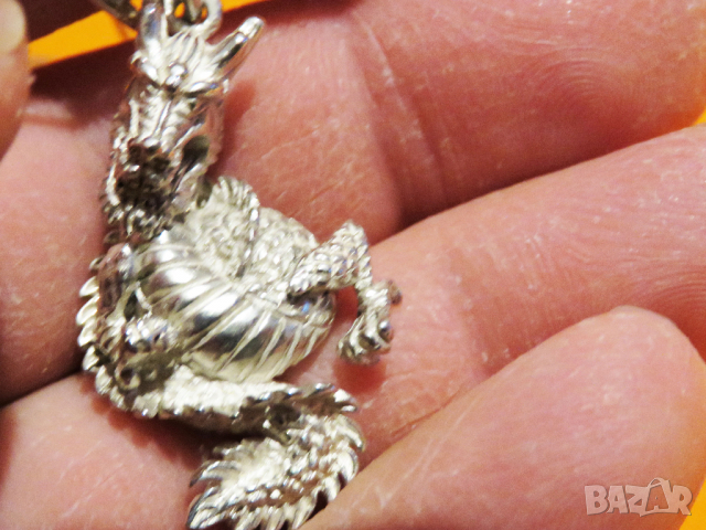 сребърен медальон, сребърно колие, китайски дракон и сребърно синджирче - притежавайте този медальон, снимка 3 - Колиета, медальони, синджири - 36118432