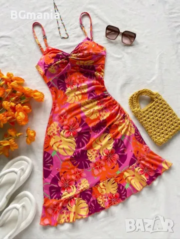 Оранжева асиметрична лятна рокля на цветя с презрамки размер М