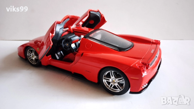 Метални колички Bburago, Maisto и Welly 1:24, снимка 9 - Колекции - 51453306