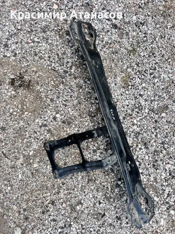 Преден панел над радиатори за Мерцедес Ц-класа w203.2000-2004г