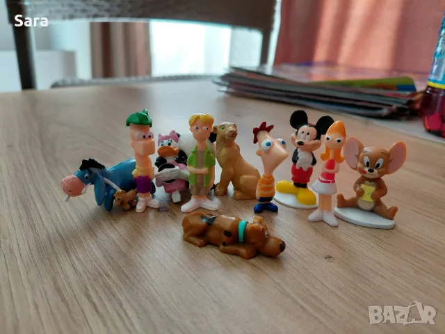 лот играчки фигури скуби ду дисни киндер финиъс и фърб 