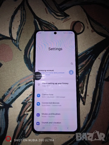 Samsung z flip 5 8/512gb с дефект , снимка 7 - Samsung - 53303817