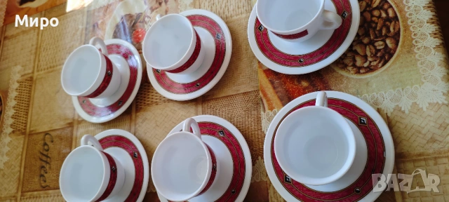Сервиз от Испански порцелан за кафе или чай, снимка 5 - Сервизи - 53839359