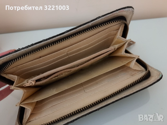 Дамски портмонета, снимка 3 - Портфейли, портмонета - 51431234