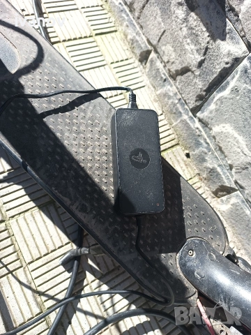 Електрически скутер-тротинетка, снимка 5 - Други спортове - 53782509