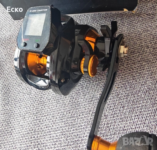 Макара дясна с електронен брояч