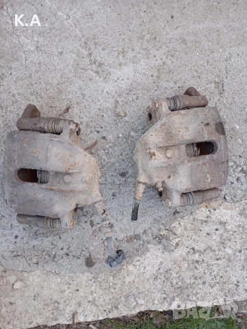 Предни спирачни апарати Renault Scenic 1.9 dci 102