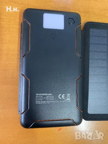 Външна батерия с 4 соларни панела, за таблети, смартфони, снимка 5 - Външни батерии - 49917898