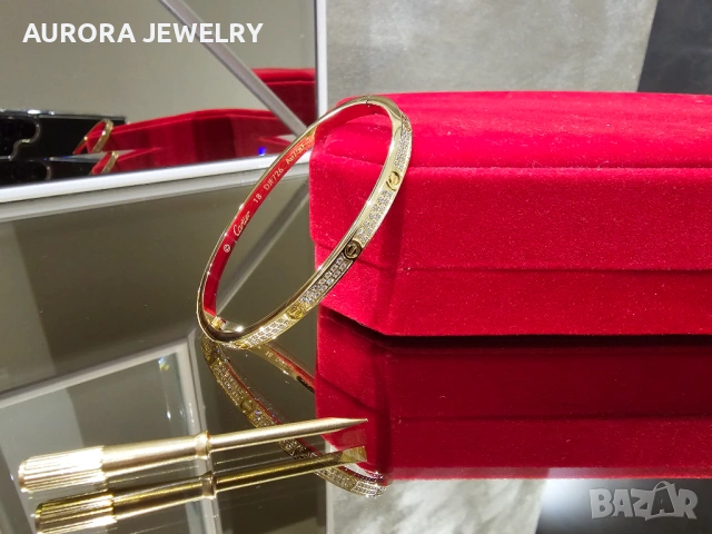 CARTIER Love Small Paved Gold Diamonds Гривна с Отверка