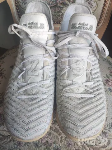 баскетболни маратонки Nike Lebron 16 Buzz Lightyear, снимка 2 - Маратонки - 50283841