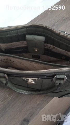 Чанта Guess, снимка 5 - Чанти - 50780738