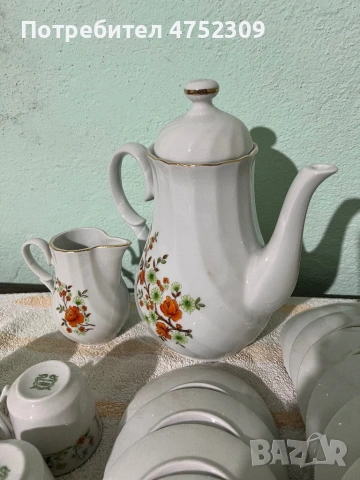 Винтидж порцеланови сервизи със златен кант – 2 комплекта – 60–70та година., снимка 5 - Сервизи - 53670332