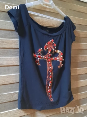 Дамска черна тениска Richmond , снимка 2 - Тениски - 51063741