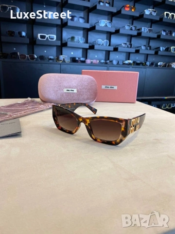 MIU MIU 🤍 Дамски Слънчеви Очила, снимка 12 - Слънчеви и диоптрични очила - 53468028