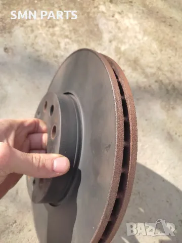 • Продавам предни и задни спирачни дискове 
свалени от Голф 5 2.0 tdi 140кс BKD
