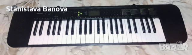 Синтезатор Casio CTK-240 + оригинален адаптор