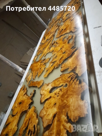 Маси и плотове от масивна дървесина