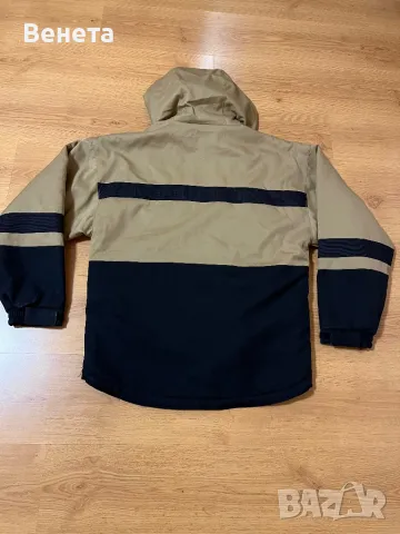 Мъжко яке Helly Hansen. Размер М., снимка 2 - Якета - 49425770