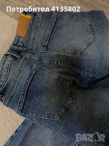 Чисто нови дънки stradivarius, снимка 4 - Дънки - 51806533