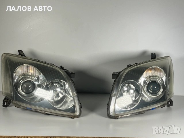 Фарове ксенон Тойота Авенсис Т25 Farove Xenon Toyota Avensis T25 