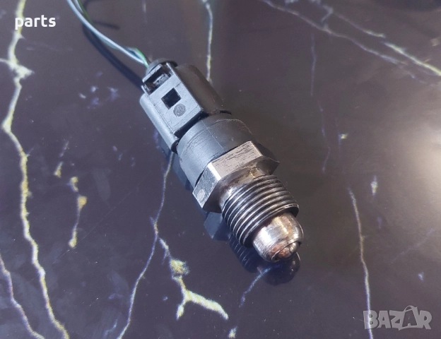 Датчик Температура VW Голф 4 (2) - Ауди A3 8L, снимка 3 - Части - 51775387