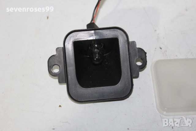 Плафон жабка Мазда 3 2008 2.3i 158hp Mazda 3 седан, снимка 2 - Части - 51255565