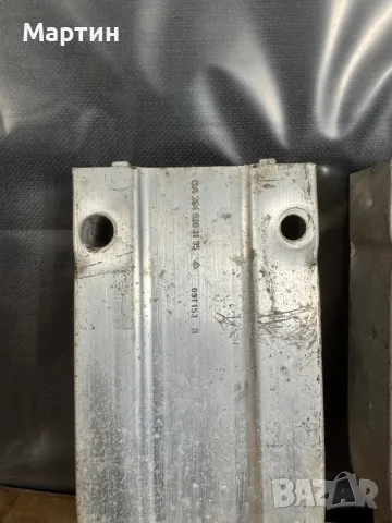 Буфер за предна греда мерцедес w204 mercedes, снимка 3 - Части - 49890406