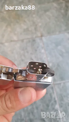 Запалка Zippo Marlboro, снимка 5 - Запалки - 56093729