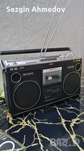 hitaci radiocasete  trk 8080w