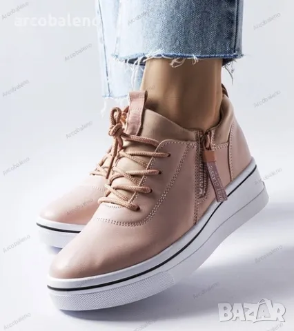 Дамски маратонки на ниски танкетки Mathieu