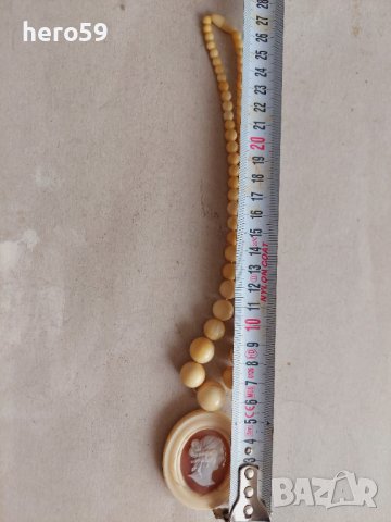 Старо антикварно колие,медальон от слонова кост и коралова камея 19 век , снимка 6 - Колиета, медальони, синджири - 44327316